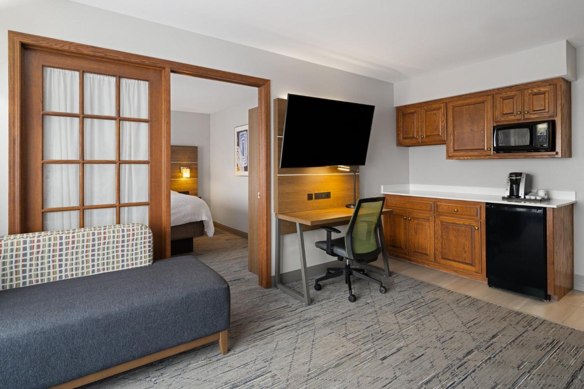 Holiday Inn Express Sheboygan-Kohler / I-43 By Ihg Exterior photo